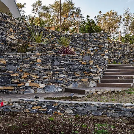 Apartmán - Bilocale Con Piscina E Vista Colline