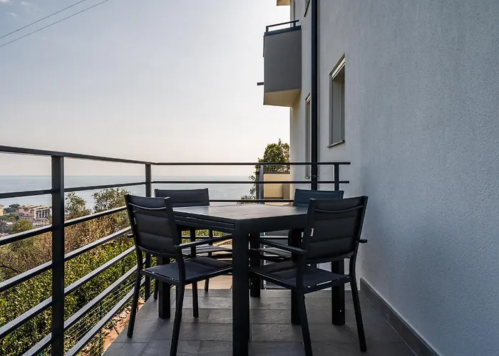 Appartamento - Bilocale Con Piscina E Vista Colline *