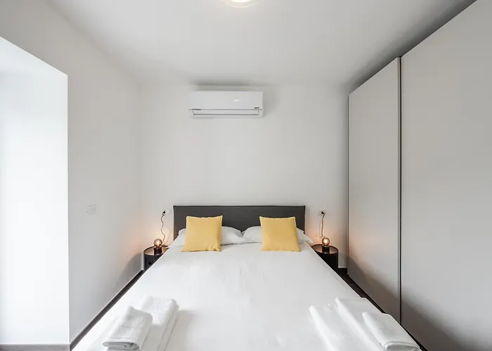 - Bilocale Con Piscina E Vista Colline *